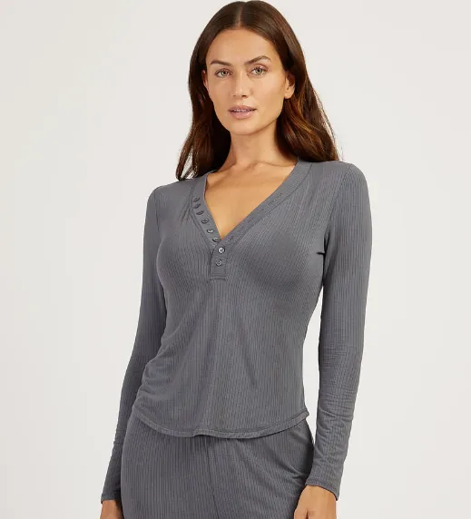 Lounge Long Sleeve Henley